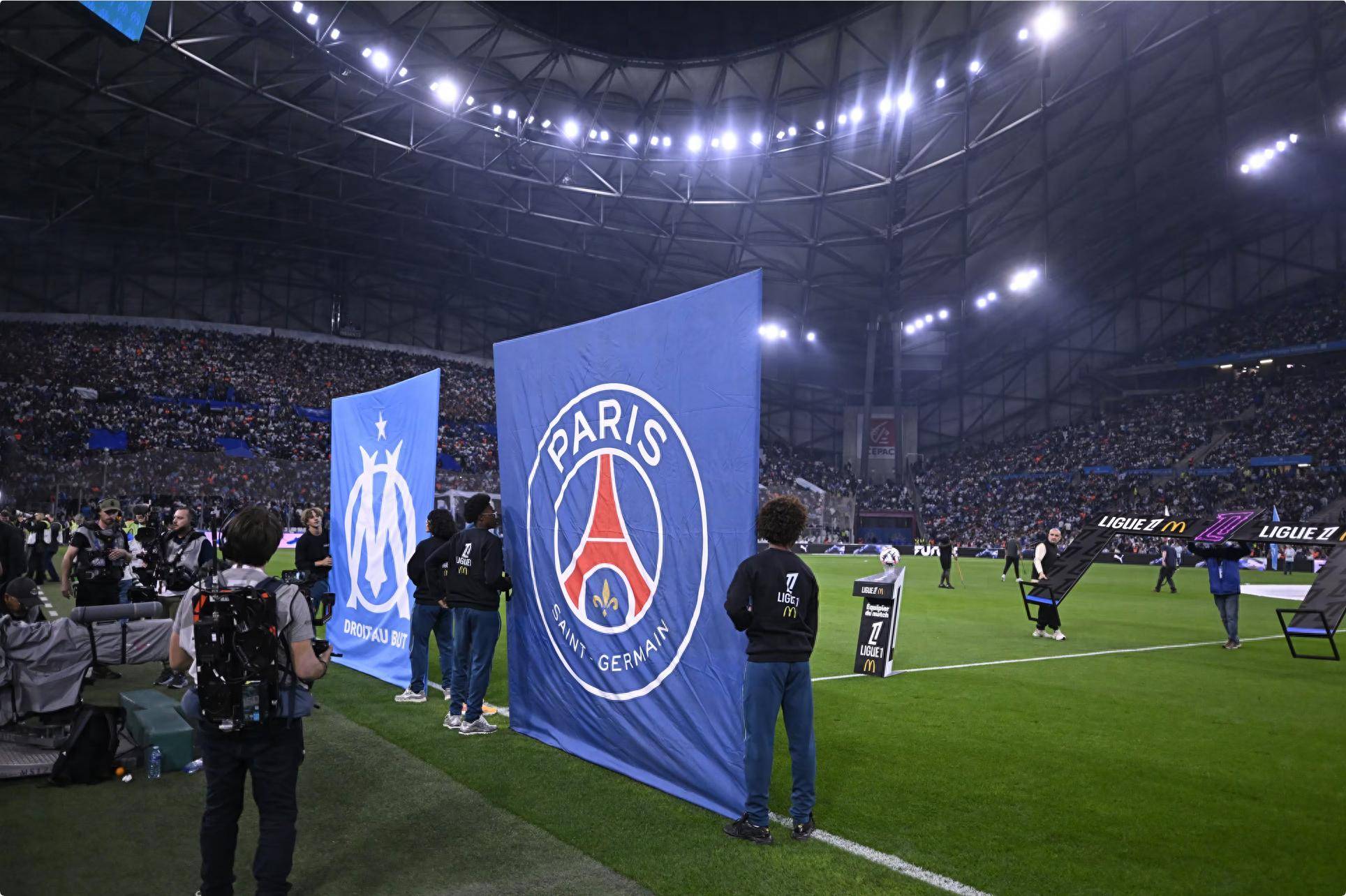 欧联杯战况：巴黎圣日耳曼防线稳固，罗马进攻受阻，德约科维奇成最佳(巴黎为什么叫圣日耳曼)